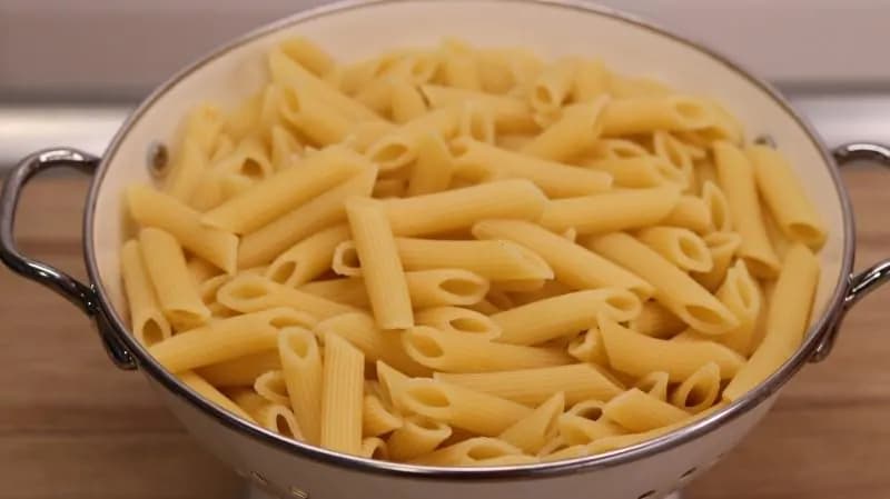 Finosta Penne Pasta Made of Durum Wheat Semolina, Easy to Cook | Tasty and Healthy | No Maida | Source of Fibre | Cholesterol Free | Vegetarian, 500gm Main Image 3