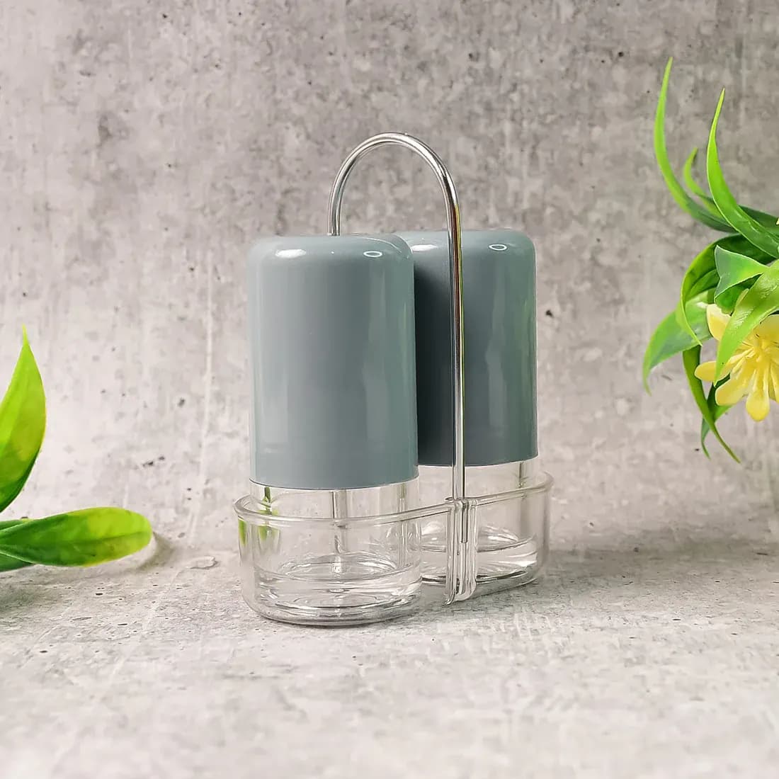 Victory Salt & Pepper Dispenser Set – 2 Pcs Main Image 5