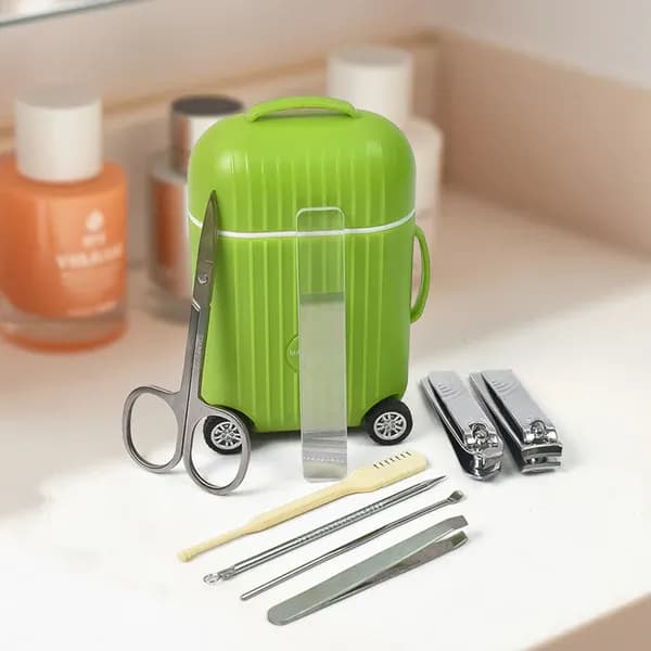 Manicure Kit Main Image 1