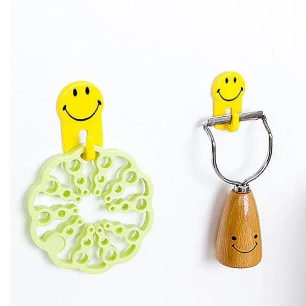 Smiley Hooks Main Image 2