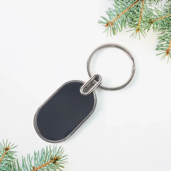 Elegant Black & Silver Oval Metal Keychain for Keys, Bags, and Accessories – Sleek Everyday Key Ring for Men & Women (1 Pc) Main Image 4