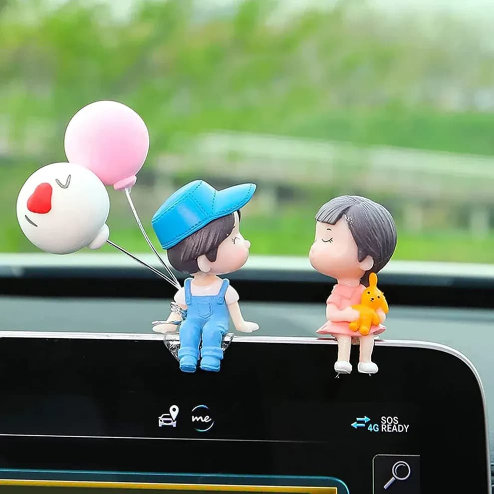 Plastic Cute Couple Car Dashboard Decoration Figurine Set Main Image 5