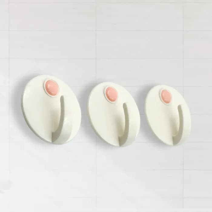 Sticky Hooks Main Image 4